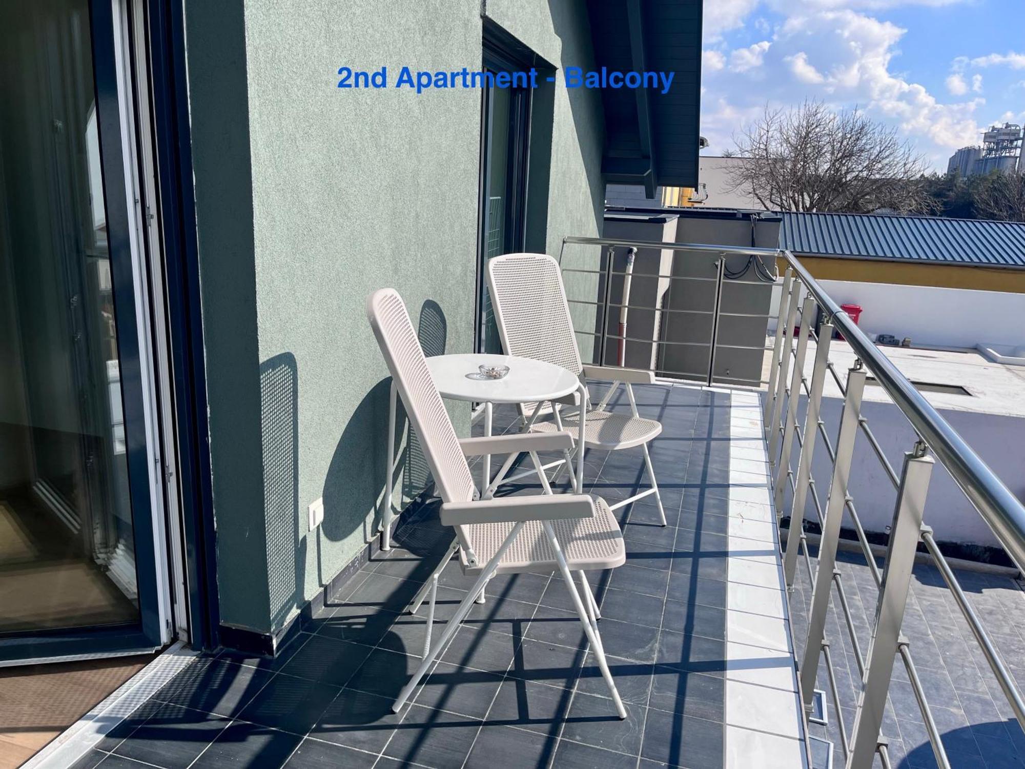 Cozy Apartment Near Vienna Airport Schwechat Exteriör bild