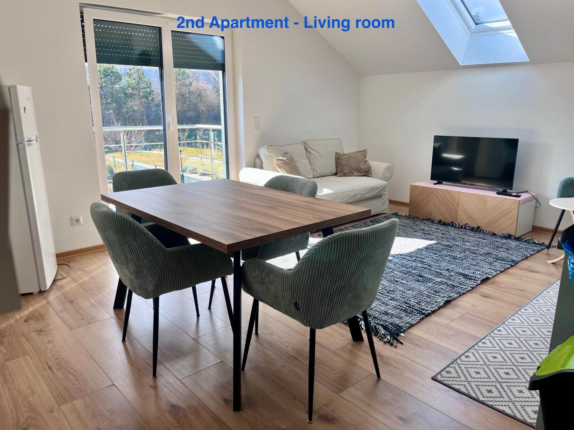 Cozy Apartment Near Vienna Airport Schwechat Exteriör bild