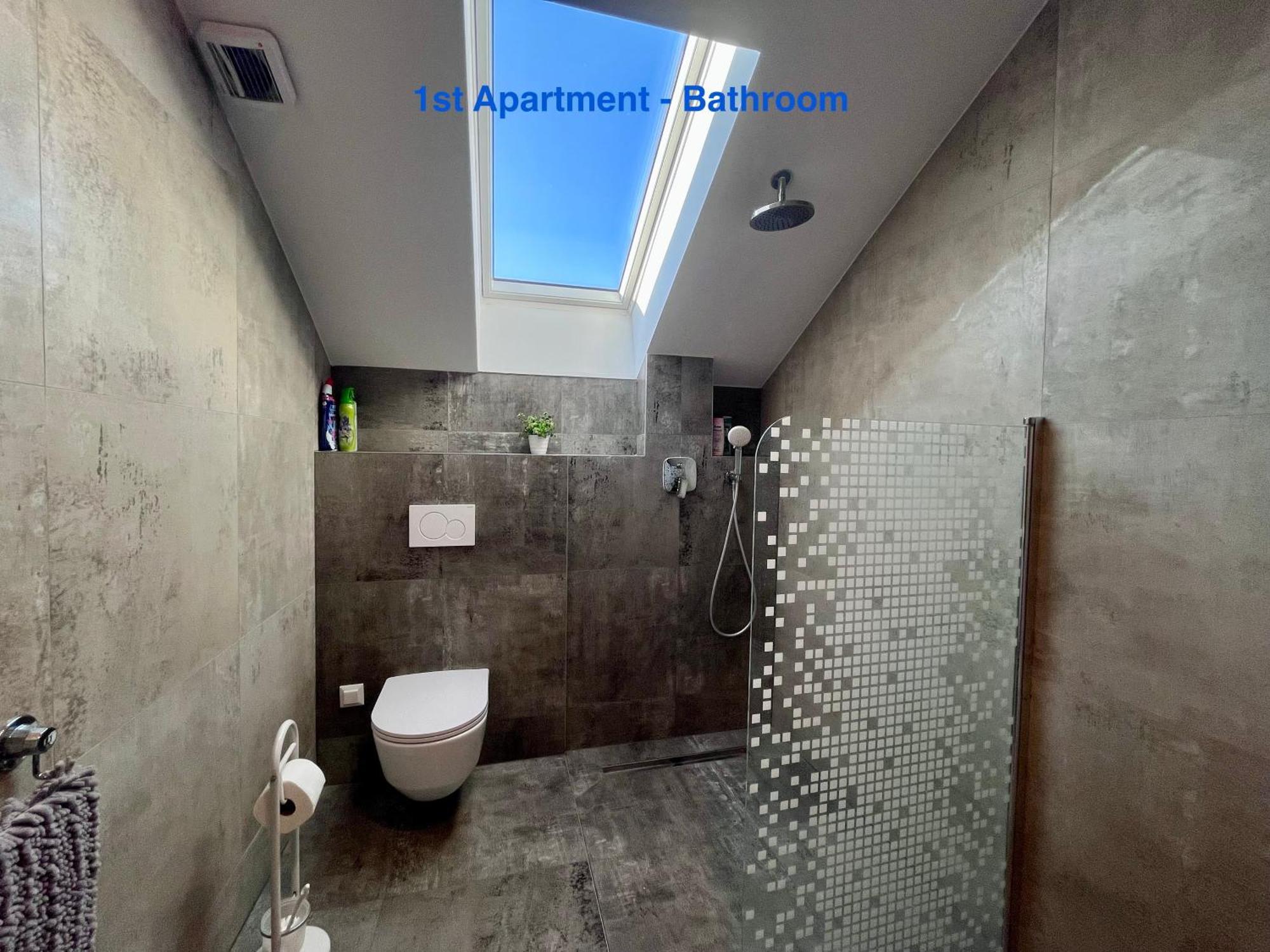 Cozy Apartment Near Vienna Airport Schwechat Exteriör bild