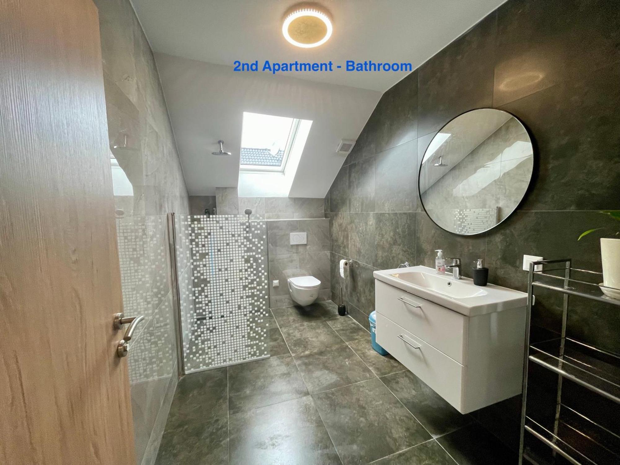 Cozy Apartment Near Vienna Airport Schwechat Exteriör bild