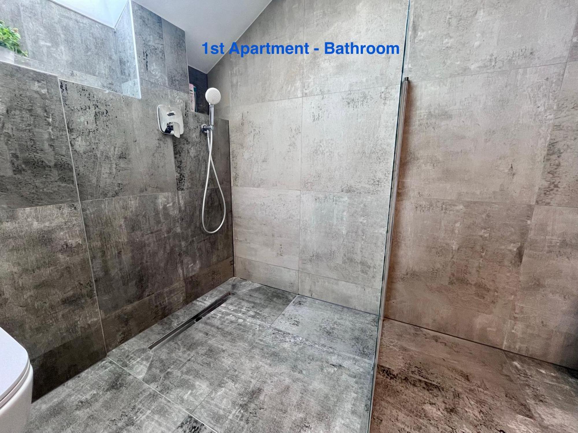 Cozy Apartment Near Vienna Airport Schwechat Exteriör bild